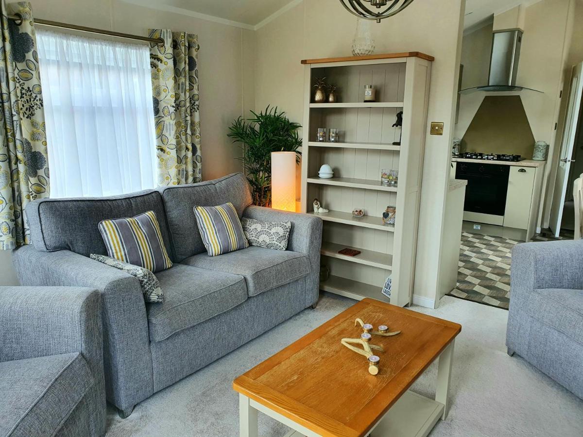 Grand Eagles Luxury Lodge, Auchterarder Perth Buitenkant foto