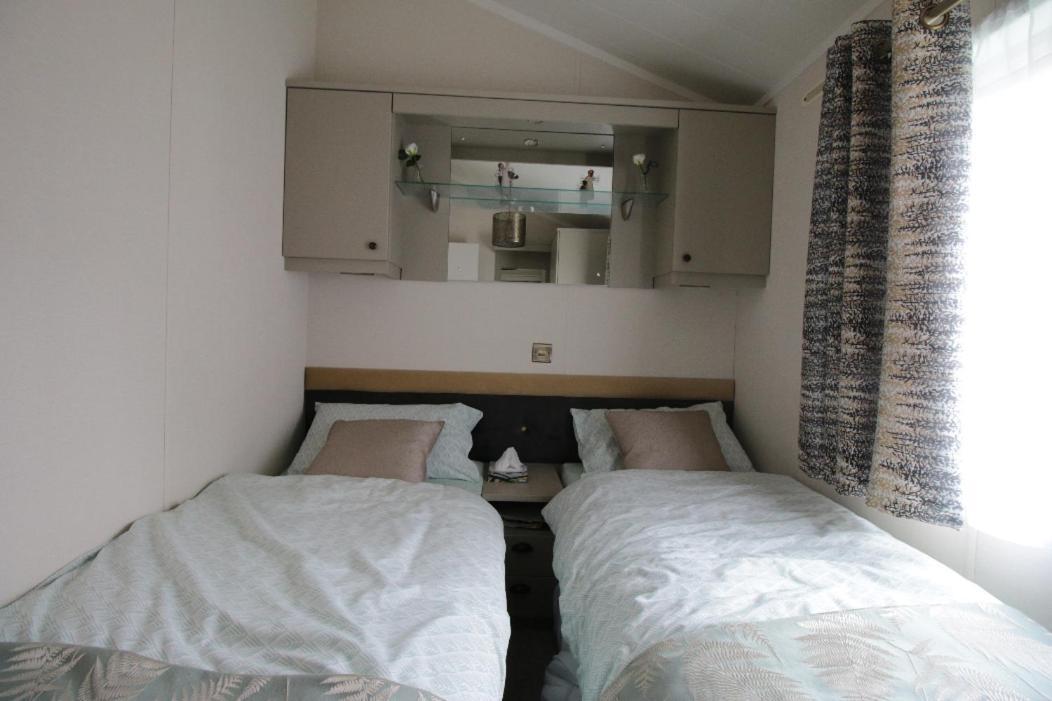 Grand Eagles Luxury Lodge, Auchterarder Perth Buitenkant foto